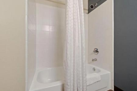 Extended Stay America Suites Seattle Redmond - 59