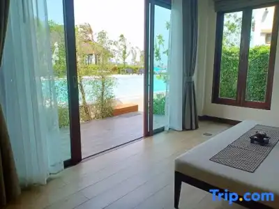 Triple Tree Beach Resort - 39
