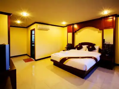 Baan Sudarat - 23