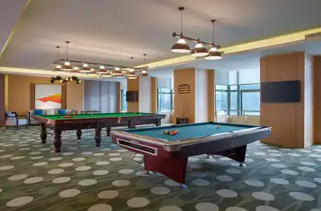 Hilton - 15