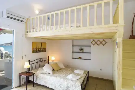 Pension Ageliki - 81