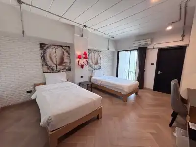 Diary Suite - 31