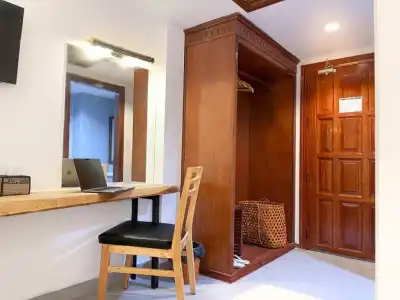 Pacific, Phnom Penh - 49