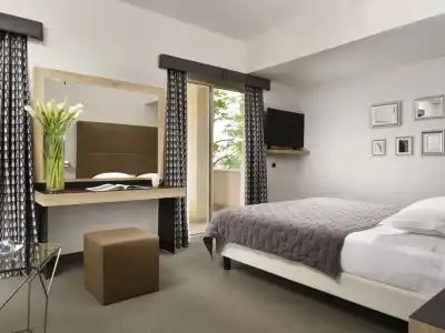 Continental Wellness & Spa - 116
