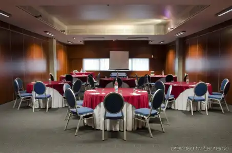 VIP Executive Art's - 30