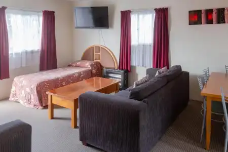 New Haven Motel - 78