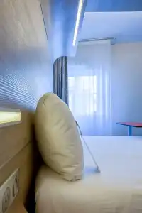 ibis Styles La Rochelle Centre Vieux Port - 55