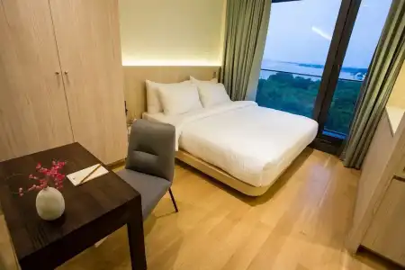 Balcony Seaside Sriracha & Serviced Apartments (SHA Extra Plus) - 139