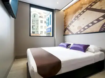 81 Premier Hollywood - 27