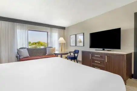 Omni Charlottesville - 36