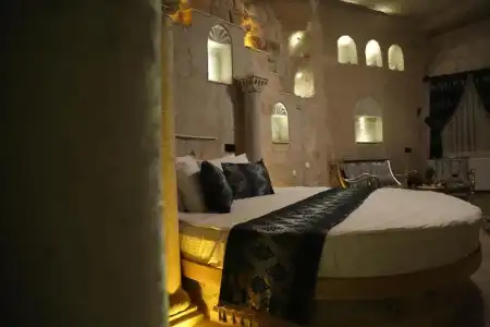 Roma Cave Suite - 43