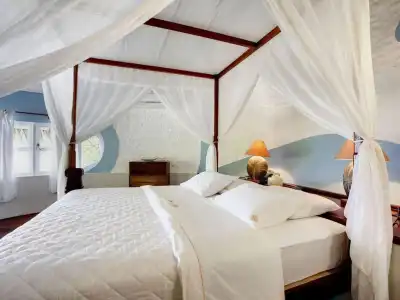 Nika Island Resort & Spa - 3