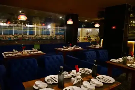 Grand Lotus Inn - 10