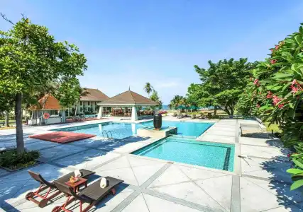 The Nouveau Chumphon Beach Resort & Golf - 10