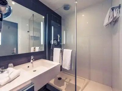 Mercure Grenoble Centre Porte des Alpes - 123
