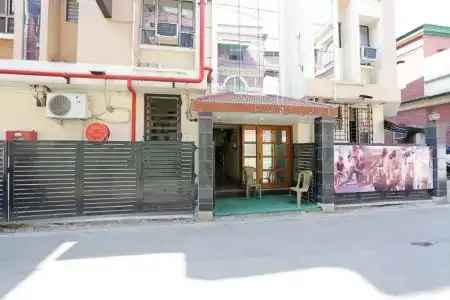 Diamond Plaza - 0