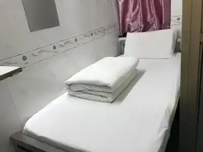 Beverly Guest House - 13
