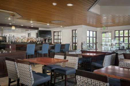 DoubleTree Suites by Hilton Naples - 36