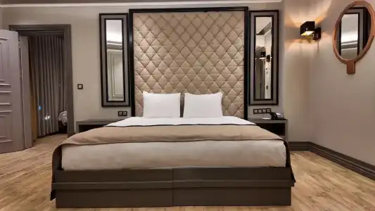 Lala Grand - 36