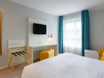 Ibis Styles - 3