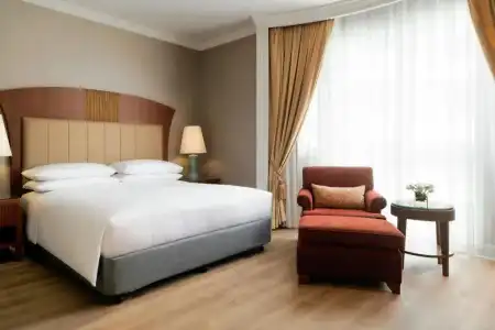 Mayfair Bangkok Marriott Executive Apartments SHA Plus + - 40
