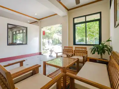 Kata View Guesthouse - 4
