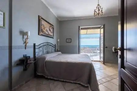 Sunrise Guest House - 10