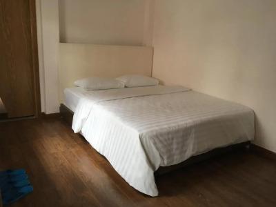 The Alley Hostel - 12