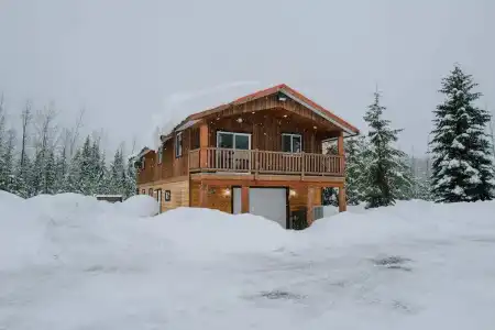 Glacier House Resort - 127