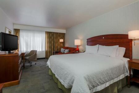 Hampton Inn Anchorage - 5