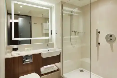 Courtyard by Marriott Oxford City Centre - 57