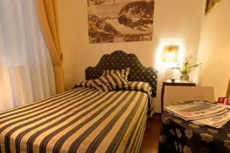 Florence Room - 30