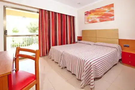MLL Caribbean Bay - 2