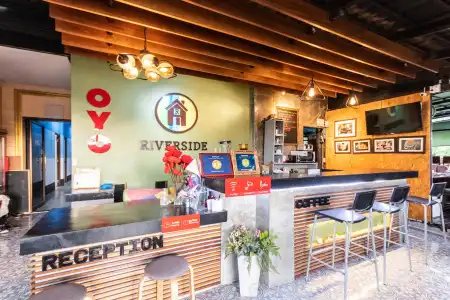 OYO 75304 Riverside Guesthouse - 20