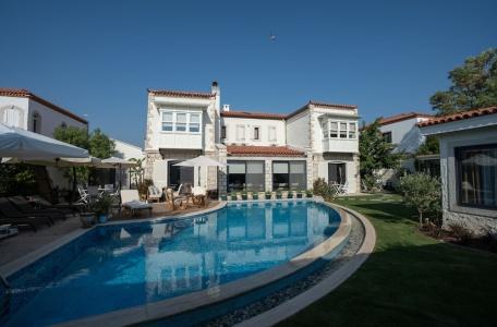 Sedirli Ev Alacati - 15