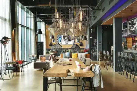 Moxy Paris Charles de Gaulle Airport - 14