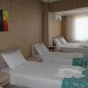 Omega Inn - 25