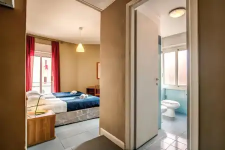 City Guest House - 32