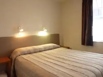 Colonial Inn Motel - 5