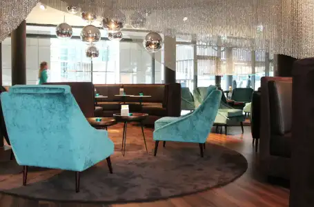 Motel One Frankfurt Messe - 19
