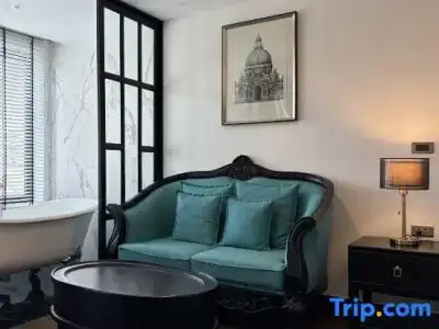 Glory Boutique Suite - 59