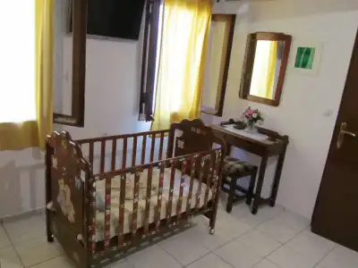 Poco Loco Bed & Breakfast - 14