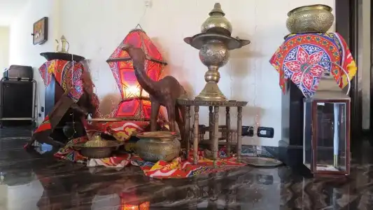 Africana & Spa - 8