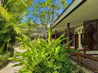 Phuvara Boutique - 30