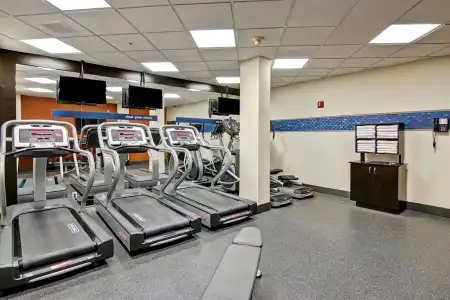 Hampton Inn & Suites by Hilton Calgary-Airport - 20