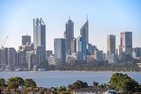 Metro Perth - 85