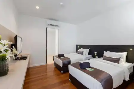 X10 Seaview Suites Panwa Beach - 38