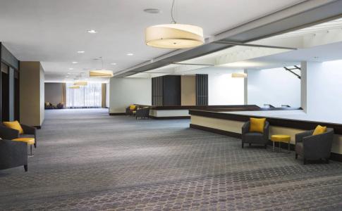 Sheraton Norfolk Waterside - 8