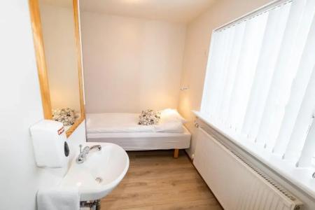 Akureyri Hostel - 35