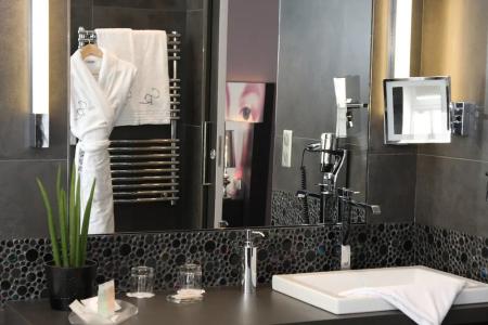 Chapeau Rouge PAR William Frachot - Hôtel Espace Bien-être & Restaurant étoilé - 59